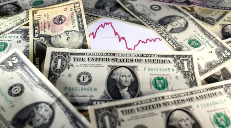 Dólar a quase R$ 5,60 traz incertezas no Brasil e no exterior
